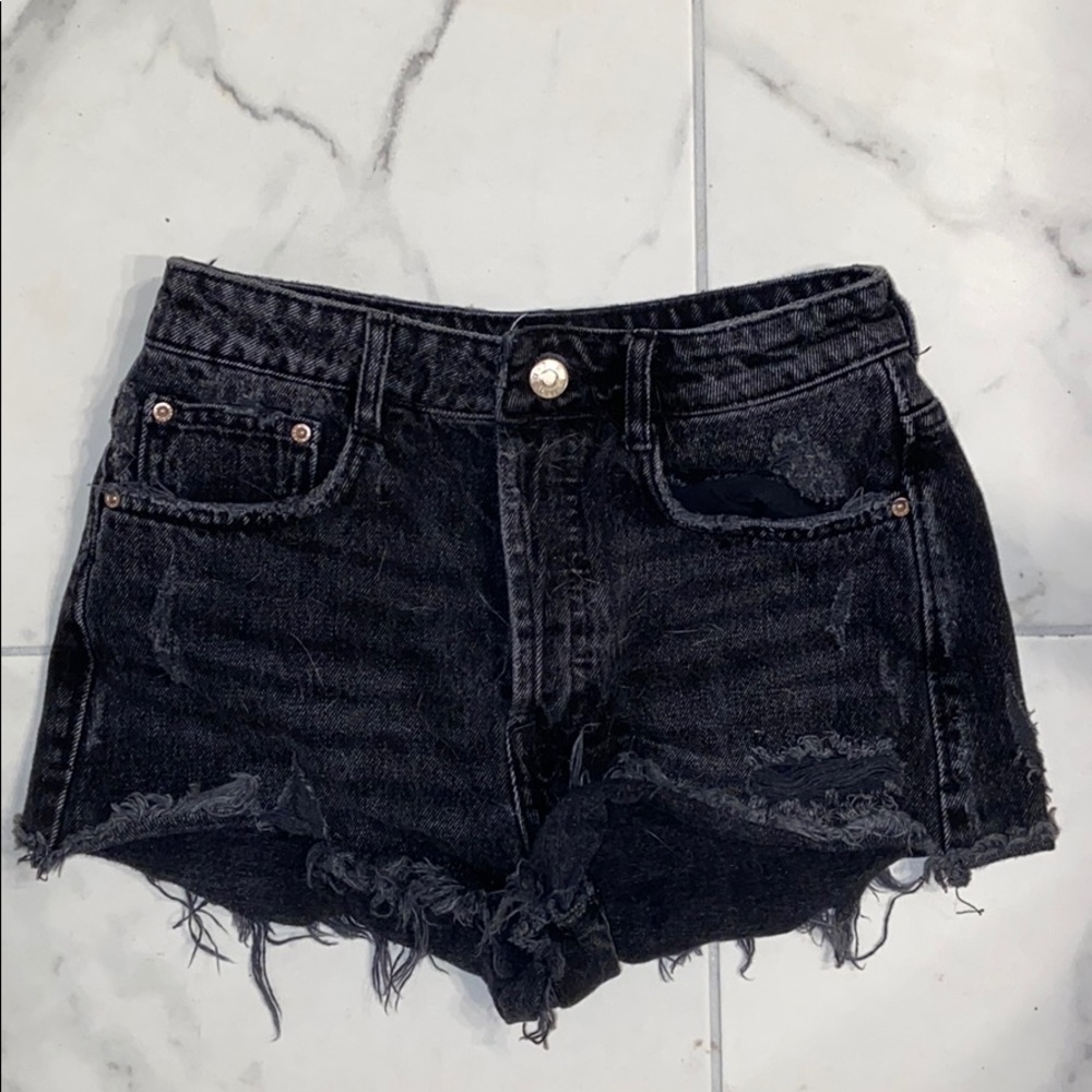 Zara High Waisted Black Jean Shorts!!